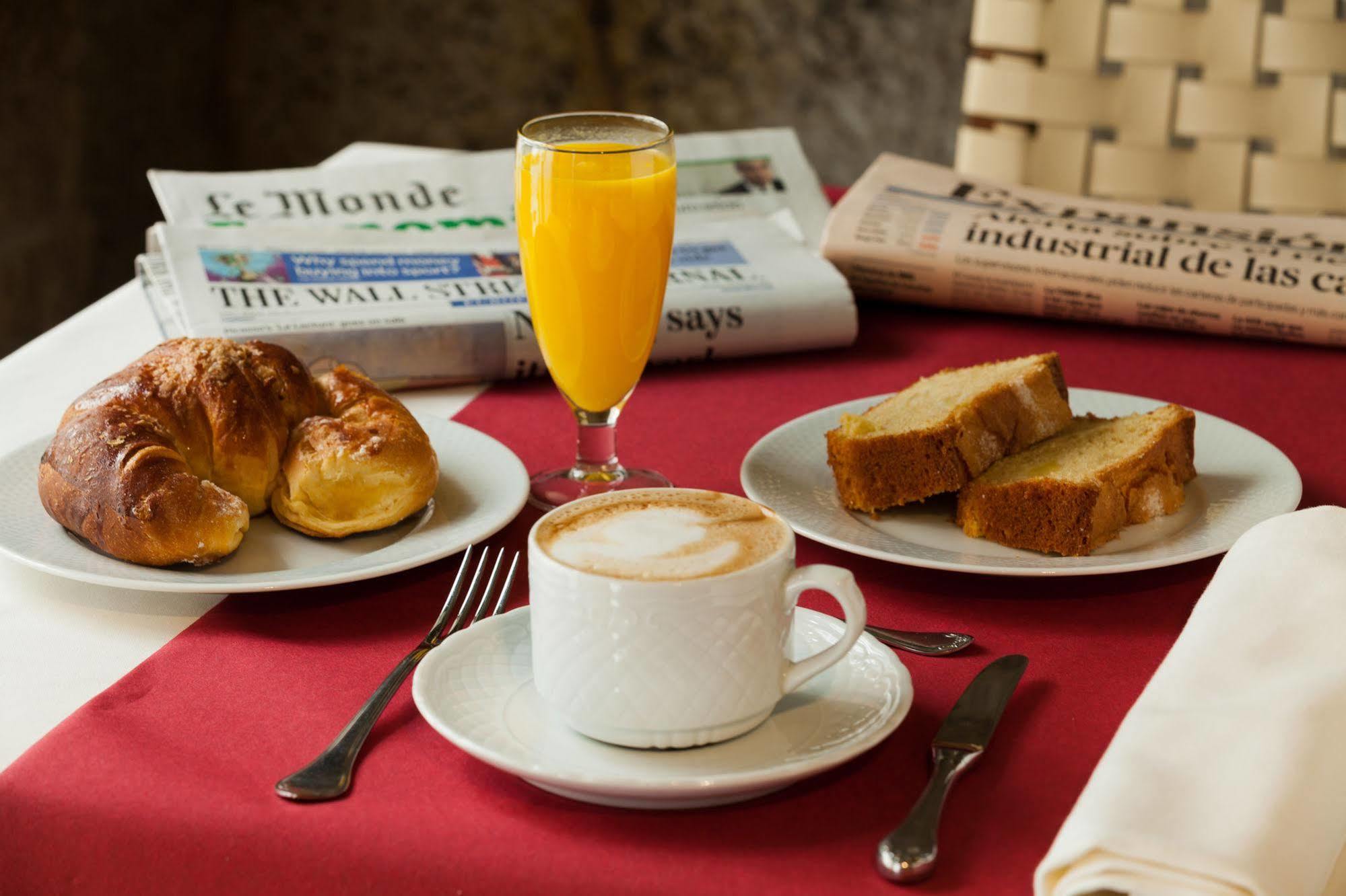 Hotel Puerta Gamboa Vigo Eksteriør billede